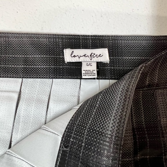 ****** Pleated skirt school girl ****** - Picture 7 of 7